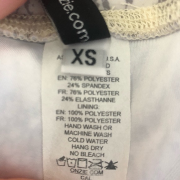 Onzie Python White Snakeskin Leggings - Picture 12 of 16